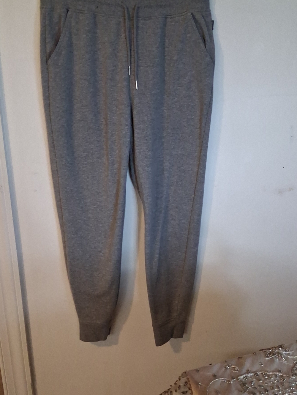 Eddie Bauer Men's Light Heather Gray Jogger Sweatpants